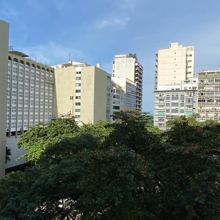 Apartamento Em Copacabana A Um Quarteirao Da Praia! Apartment Rio de Janeiro Bagian luar foto